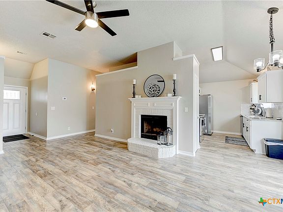 5th image of 2113 Beretta Dr