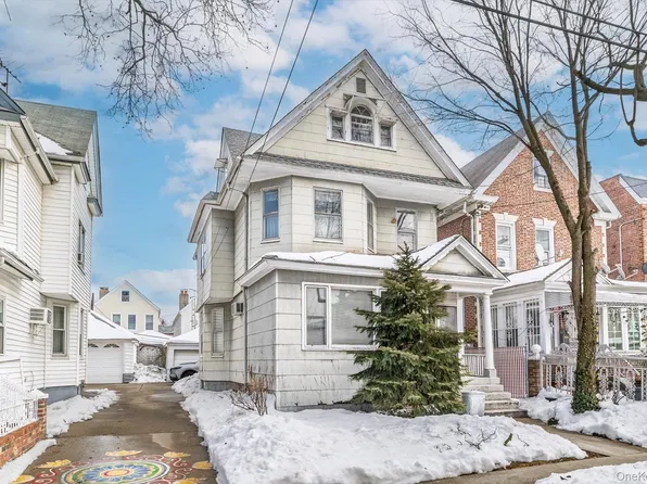 8631 121st Street, Richmond Hill, NY 11418