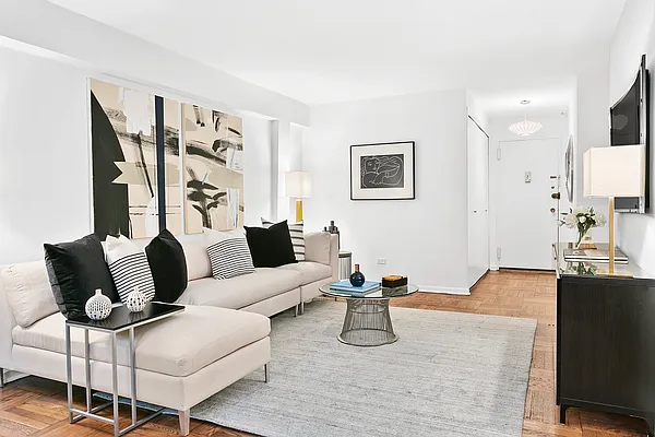 Sold by Compass | media 5