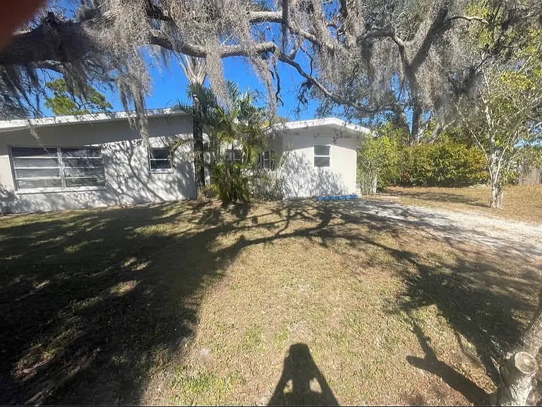 27395 Shriver Ave — Photo 9