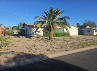 509 S Copper Dr, Apache Junction, AZ 85120
