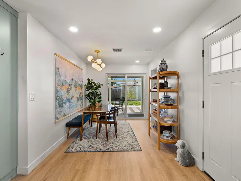 2115 N Normal Ave — Photo 15