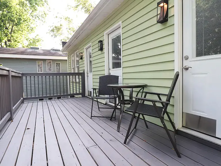 516 N Broadway #202 — Photo 27