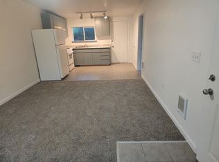 935 SW 10th St UNIT 3, Newport, OR 97365