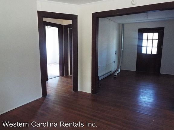 4th image of 296 Savannah Dr #B