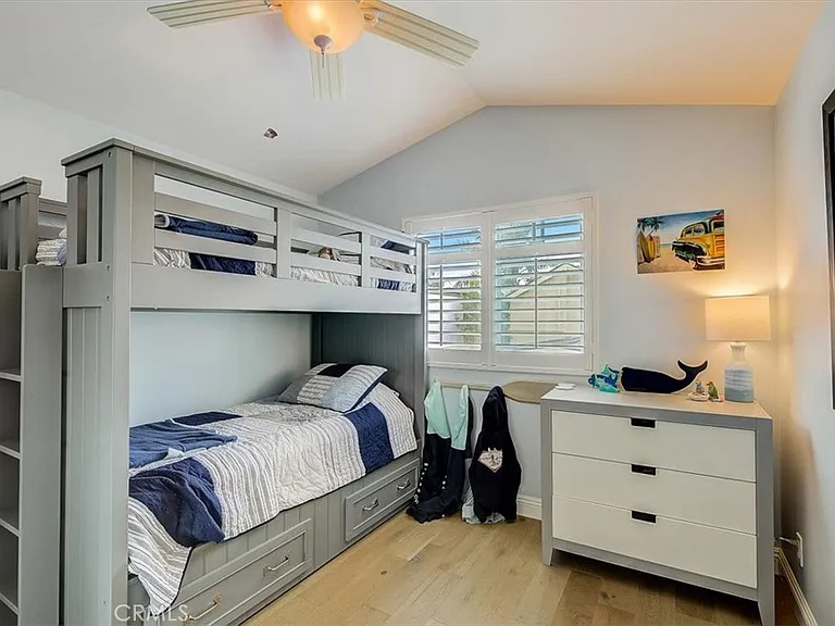 2128 Miramar Dr — Photo 23