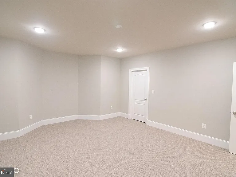 3505 Alpha Pl — Photo 18