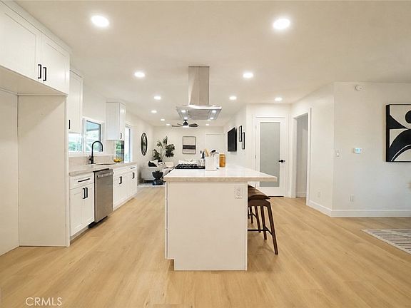 5th image of 1245 W Cienega Ave Space 183