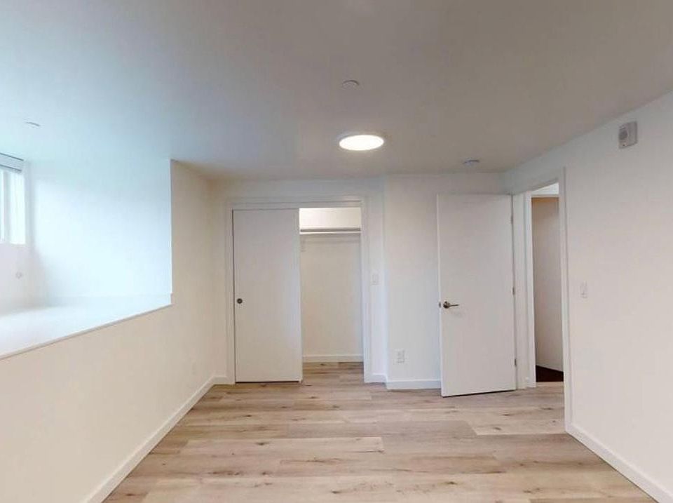 1st image of 1475 Willowmont Ave #12