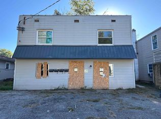 702 10th St, Saint Albans, WV 25177