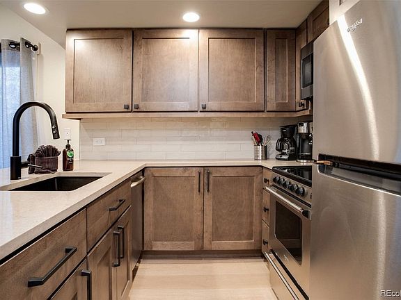 5th image of 1945 Cornice Drive UNIT 204A