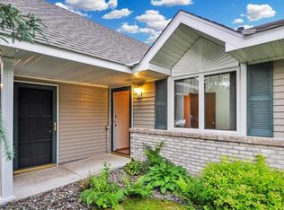 2524 Woodridge Ln, Brainerd, MN 56401