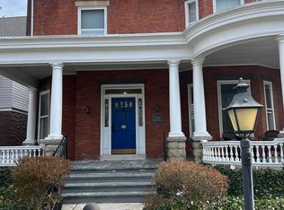 55 S College St APT 3, Carlisle, PA 17013