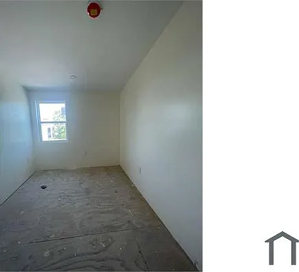 7 bed, 1680 sqft, $7,900 — Photo 2