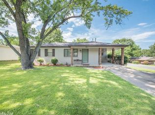 101 Holly Dr, Sherwood, AR 72120