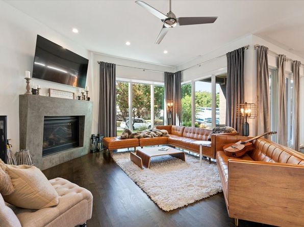 Home for Sale in Vickery Place Dallas TX
