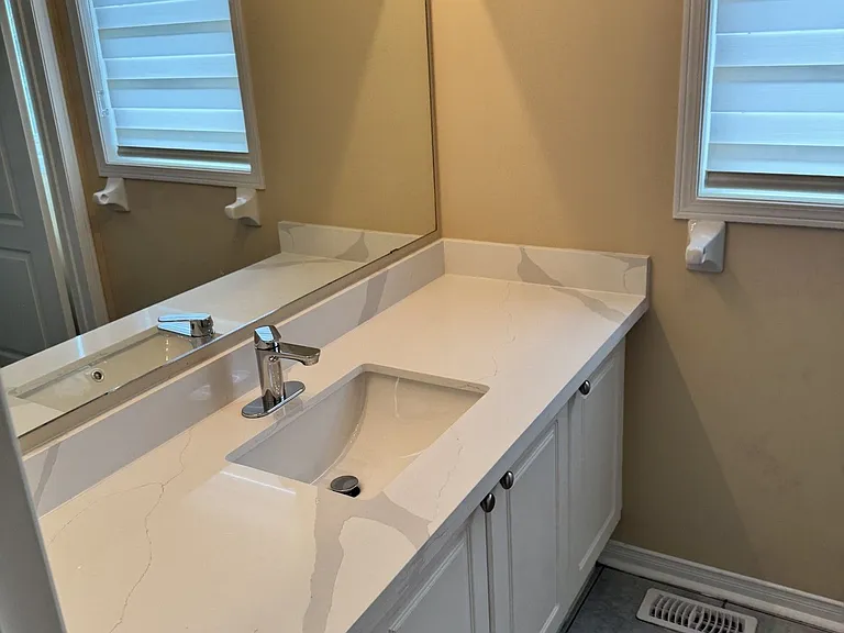 474 Denyes Way #UPPER — Photo 22