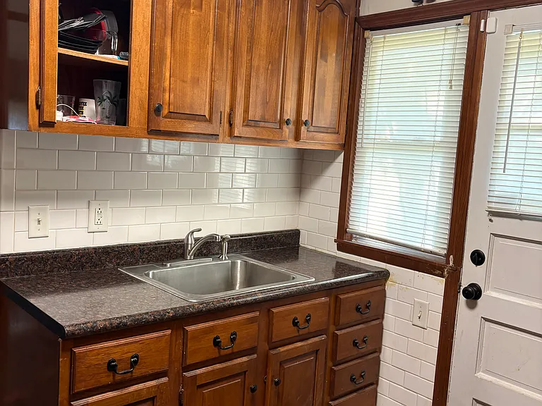 8218 Meadow Ln — Photo 11