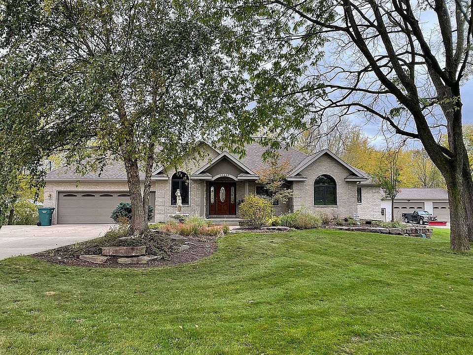 1st image of 11457 Linden Dr