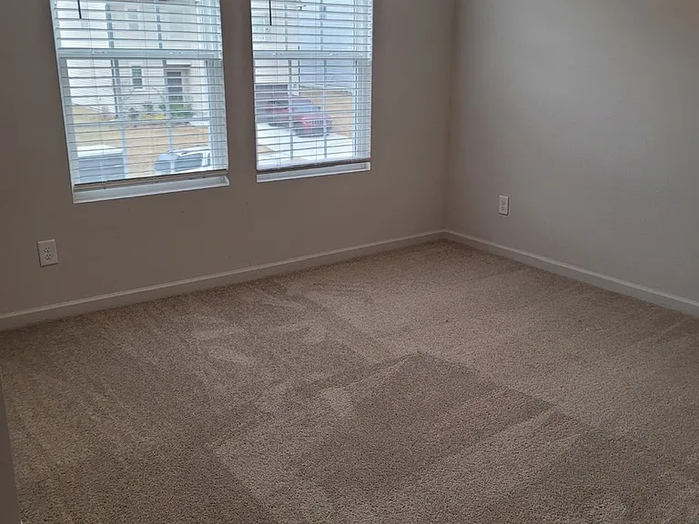 3417 Slippery Elm Dr — Photo 3