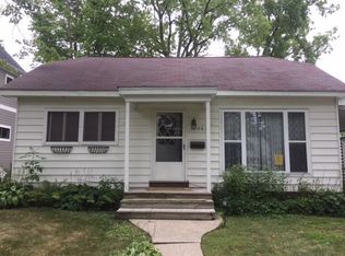 562 Greenwood Ave SE, East Grand Rapids, MI 49506