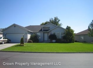 116 Willow Cir, Pasco, WA 99301