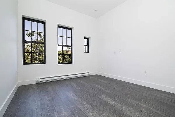 Rented by Ink Realty Services LLC | media 21