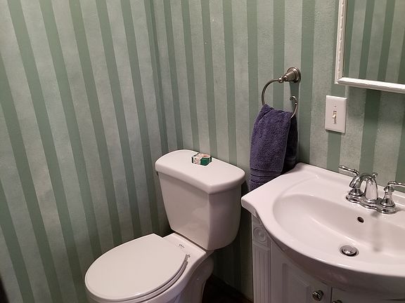 5th image of 6311 Wintergreen Dr