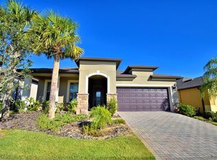 329 Navarra Ln, Davenport, FL 33837