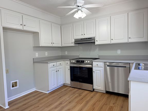 4th image of 3230 Old Furnace Rd