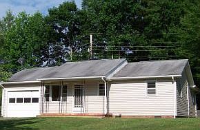 1st image of 652 Hospital Hill Ln