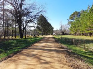 363 Oak Ridge Ln, Hope Hull, AL 36043