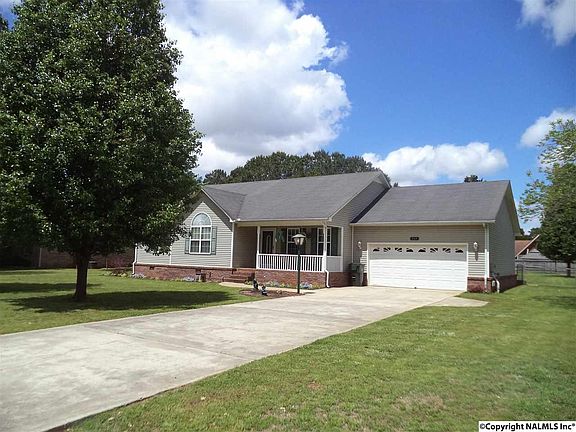 2nd image of 119 Pattiwood Dr