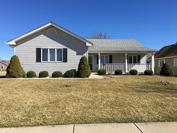 2nd image of 1501 Ginny Ln