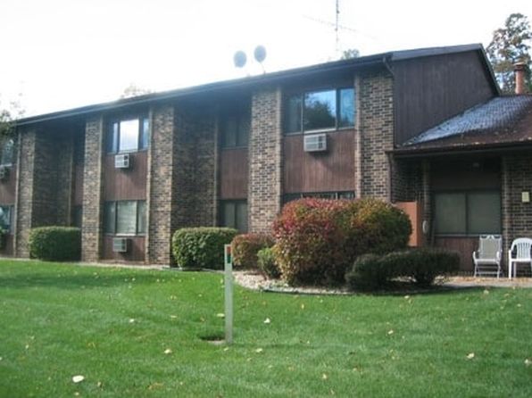 1045 East St #207