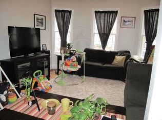 61 Dudley St #8, Cambridge, MA 02140