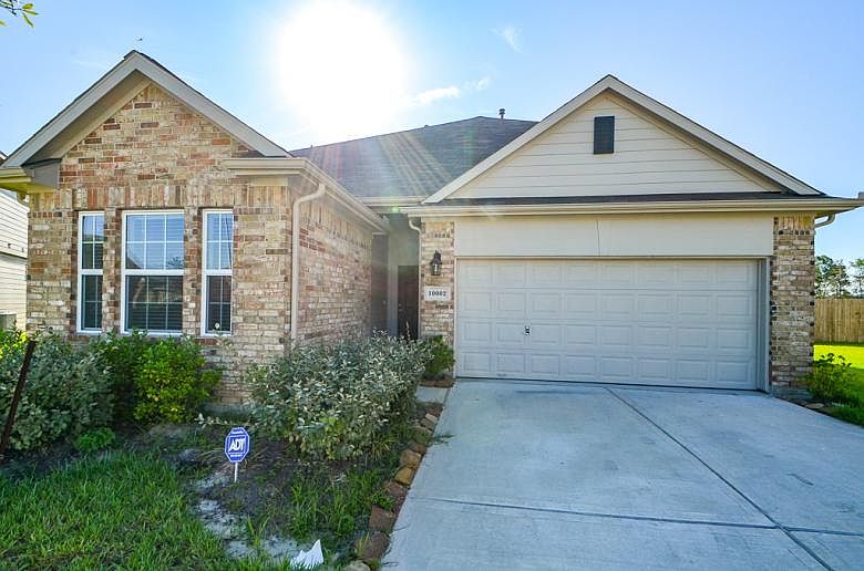 10002Sally-1_09122017