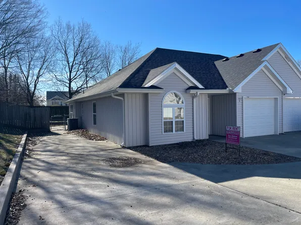 109 SE 601st Rd APT D, Warrensburg, MO 64093