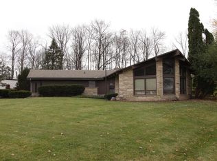 14705 Timberidge Trl, Brookfield, WI 53005