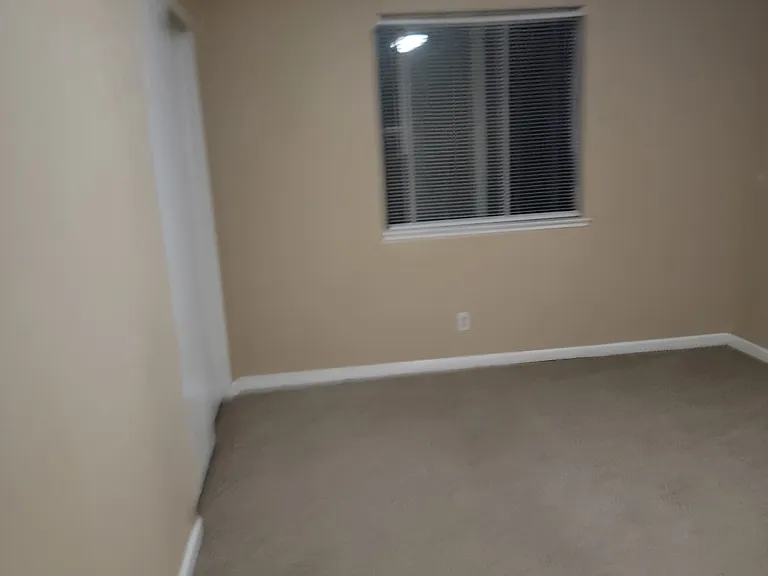 694 Widgeon Ct — Photo 10