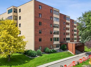 105 3rd St N APT 506, Moorhead, MN 56560