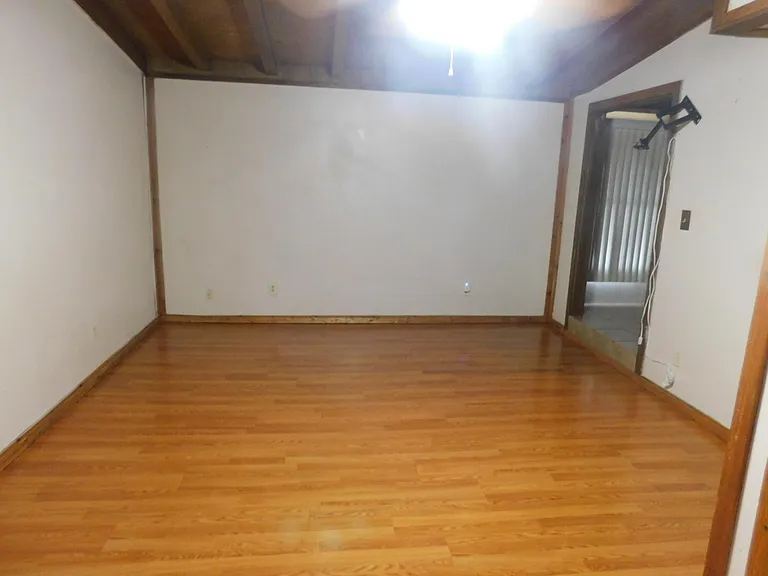 1 Creekwood Cir — Photo 43