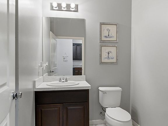 5th image of 187 Coles Way