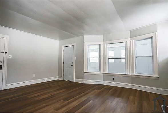 1st image of 3721 E 154th St #Up