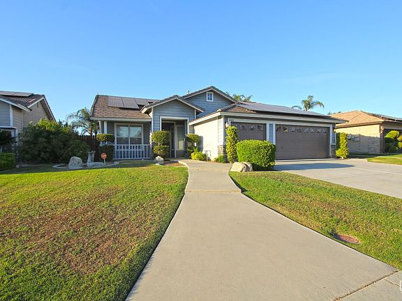 2nd image of 9902 Balvanera Ave