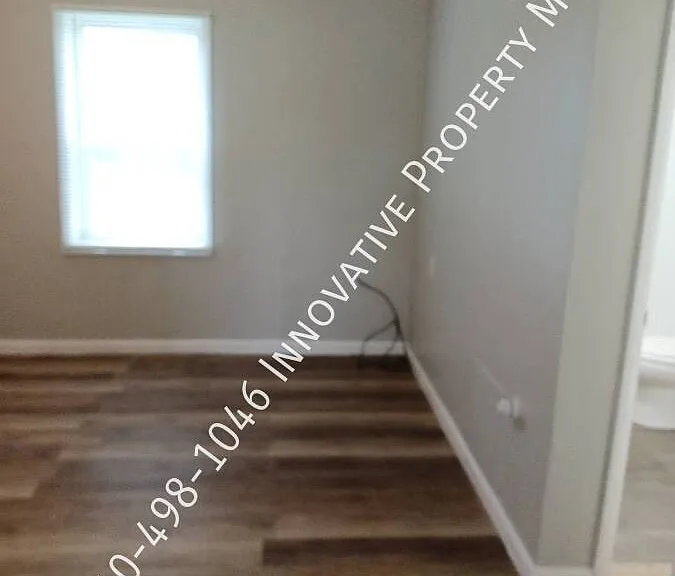 7351 N Dort Hwy #9 — Photo 12