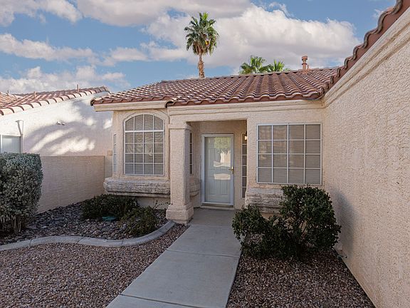 4th image of 5440 Red Sun Dr