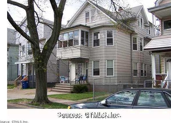 Building Photo 3