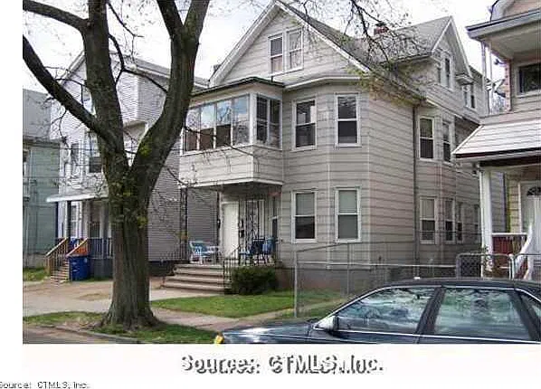 Building Photo 3