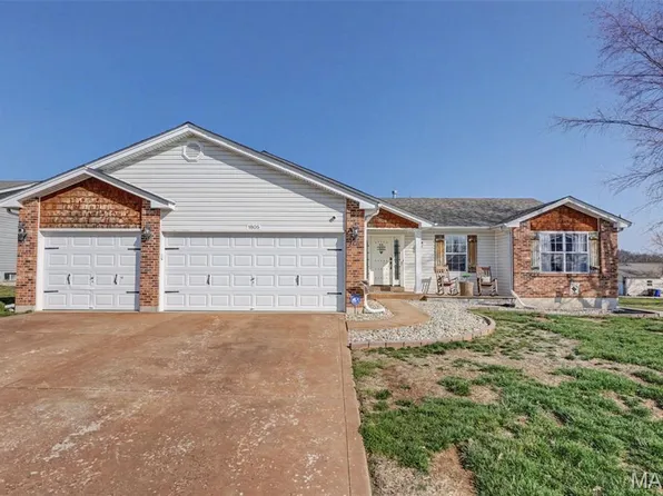 1805 Hackmann Hollow Dr, Wentzville, MO 63385
